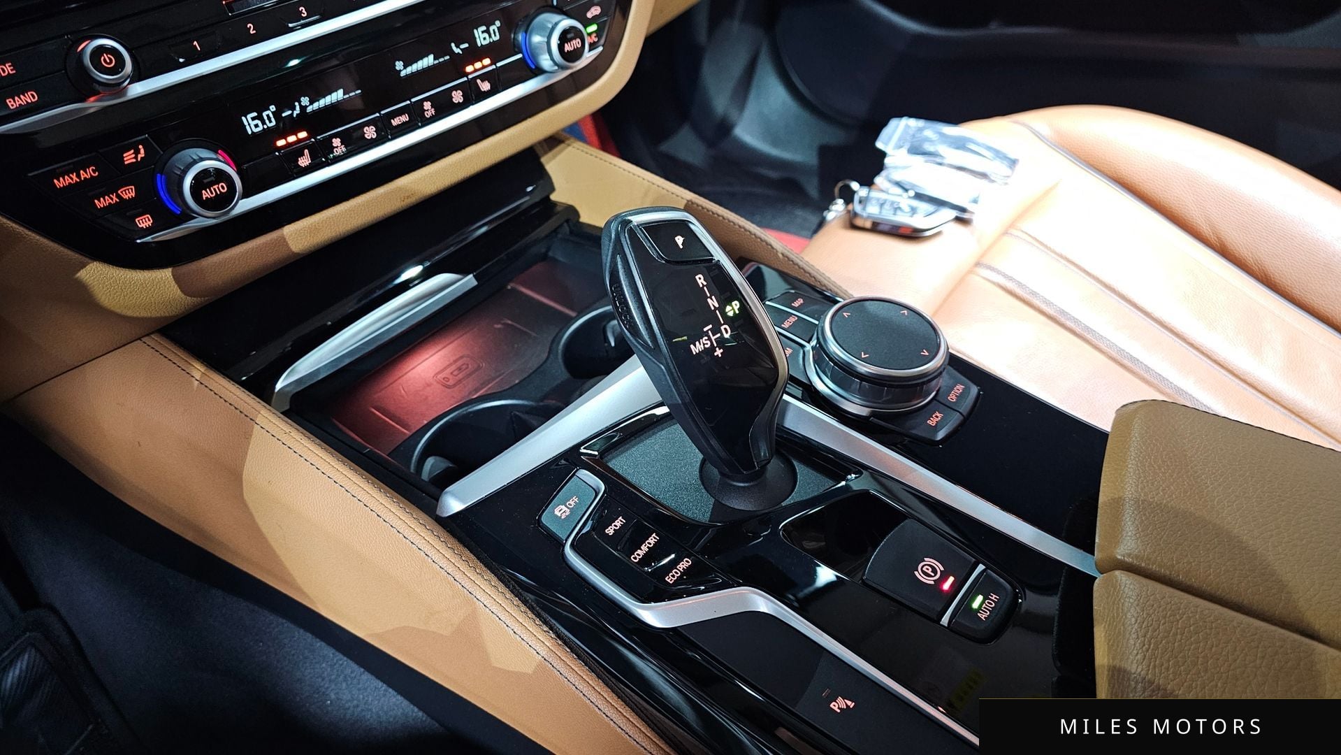 BMW 5 Series (G30) 2019 — миниатюра 12