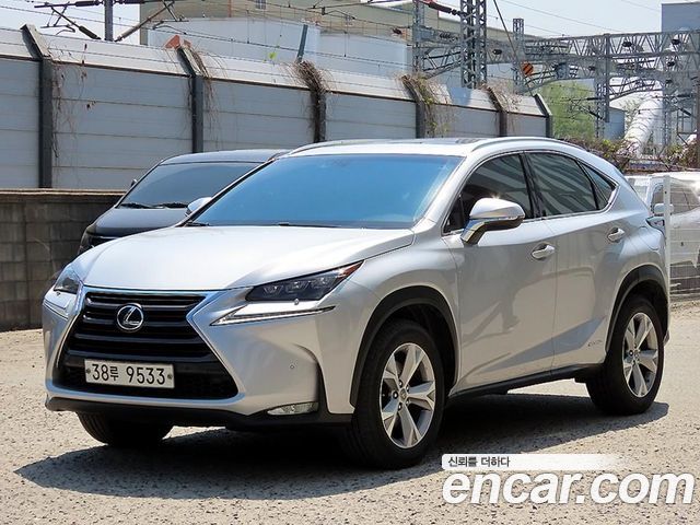 Лексус NX300h 2015 — миниатюра 2