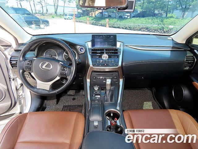 Лексус NX300h 2015 — миниатюра 7