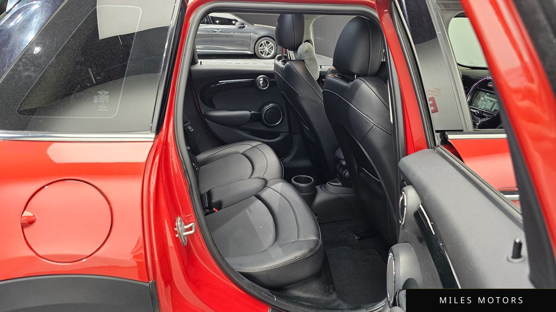 MINI Cooper 2017 — миниатюра 11