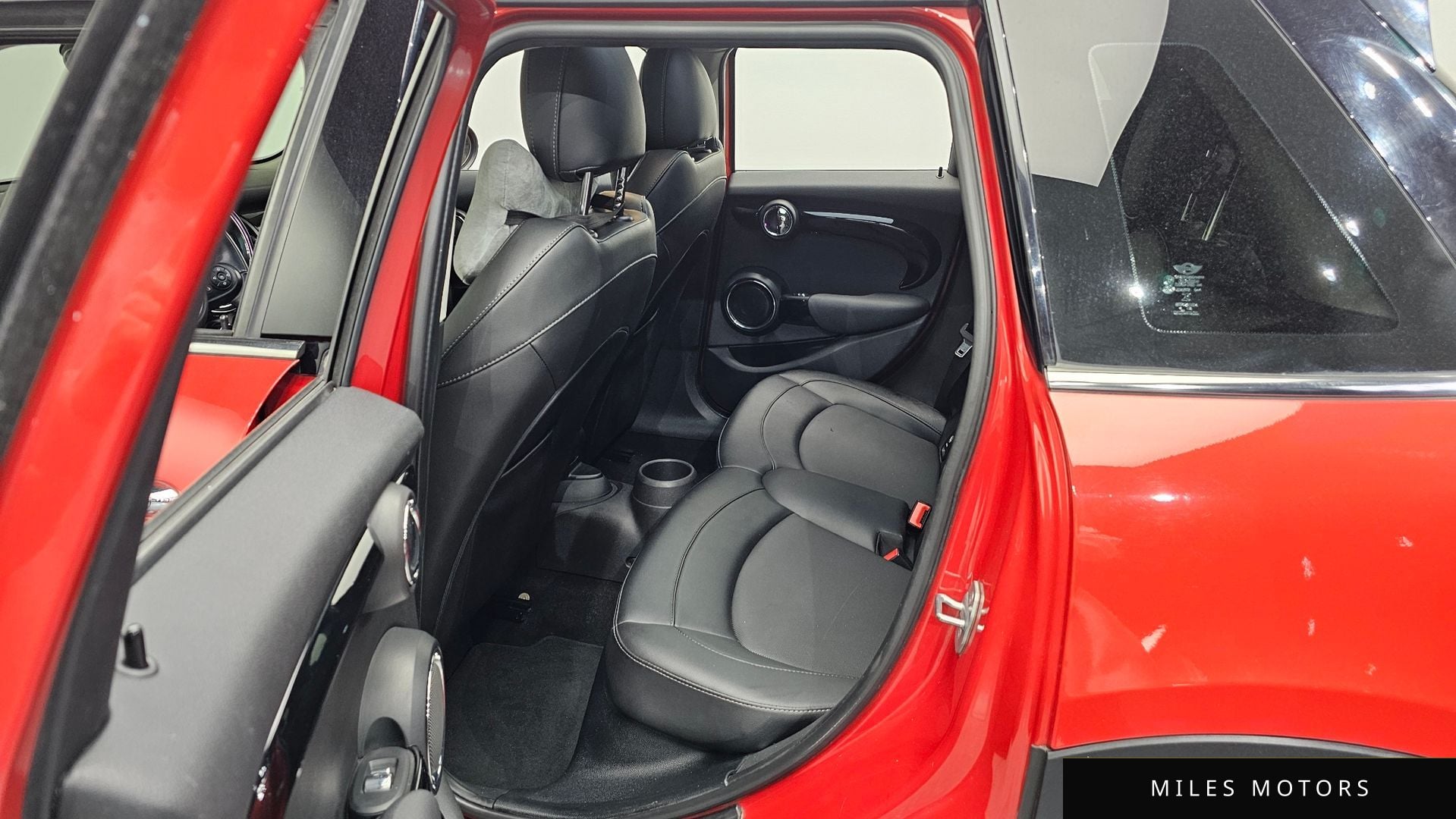 MINI Cooper 2017 — миниатюра 12