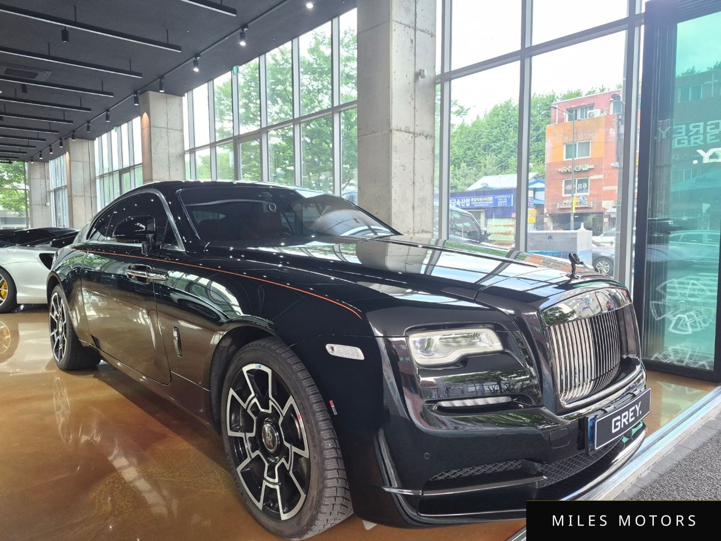 Rolls-Royce Wraith 2018 — миниатюра 2