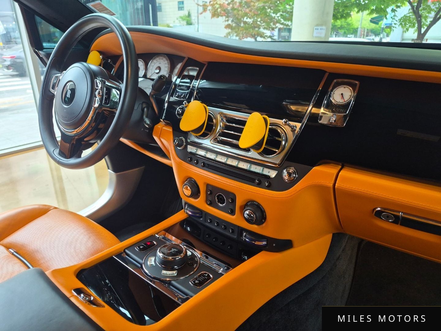 Rolls-Royce Wraith 2018 — миниатюра 10