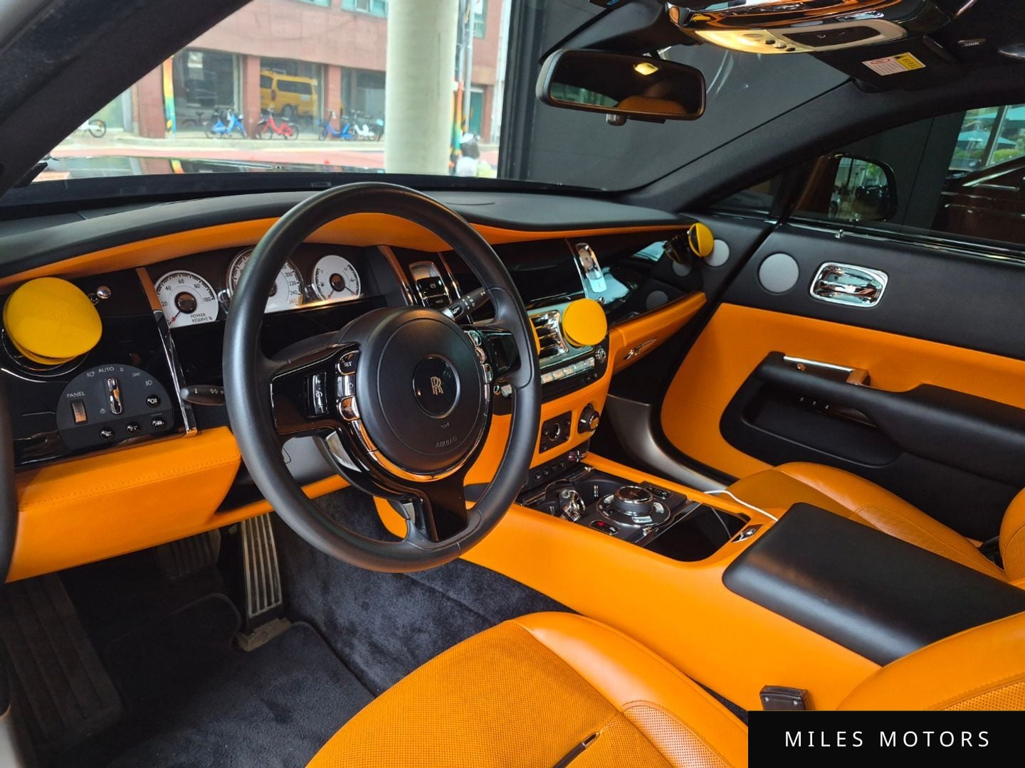 Rolls-Royce Wraith 2018 — миниатюра 11