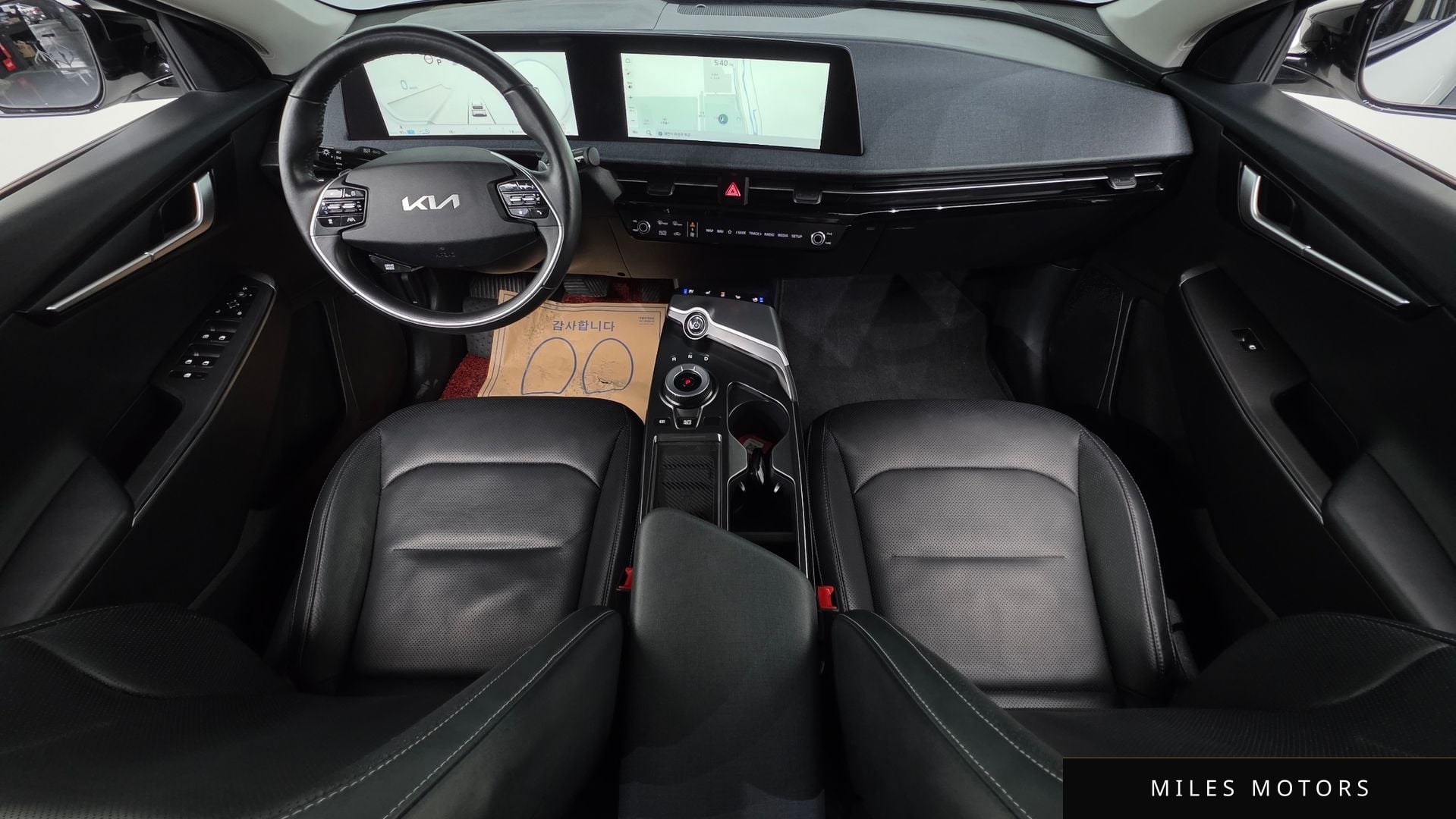 Kia EV6 2022 — миниатюра 10