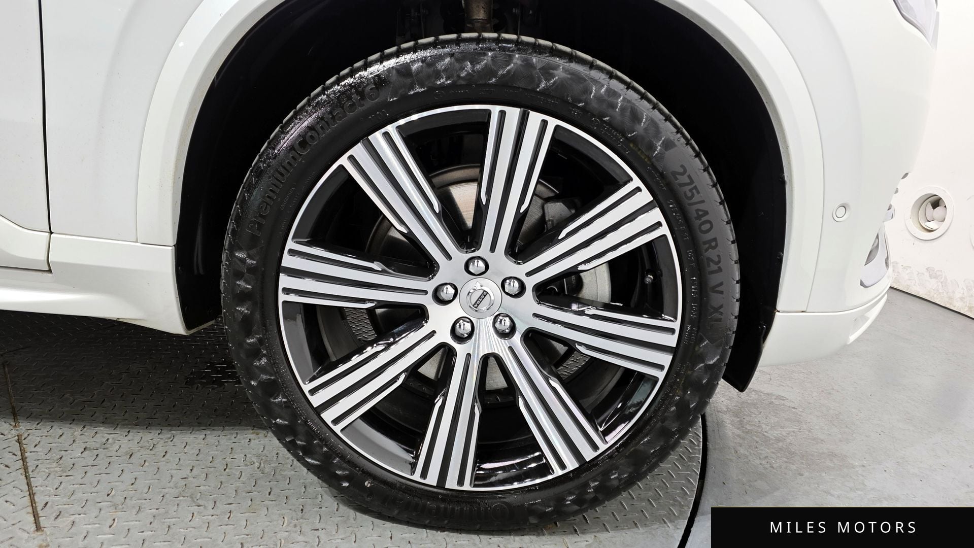 Volvo XC90 2023 — миниатюра 7