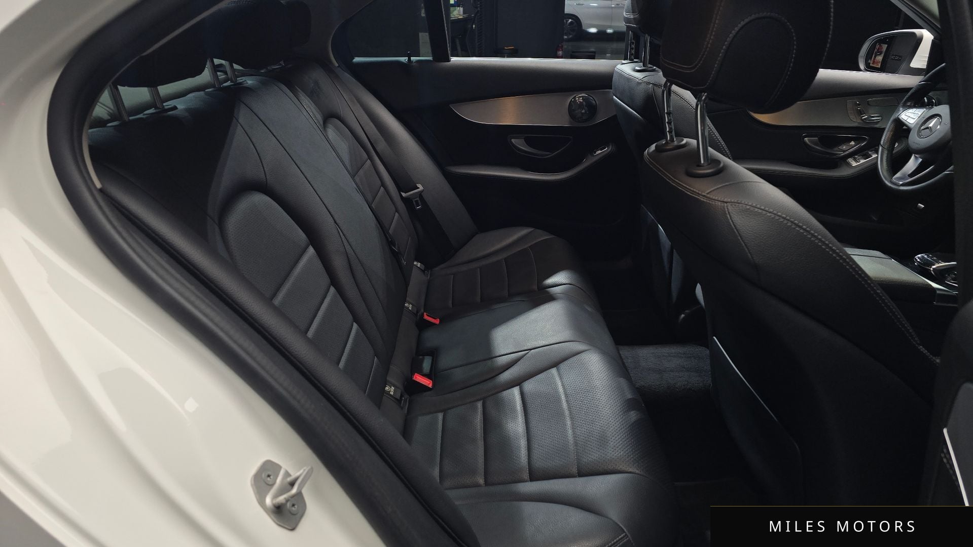 Mercedes-Benz C-Class W205 2016 — миниатюра 12
