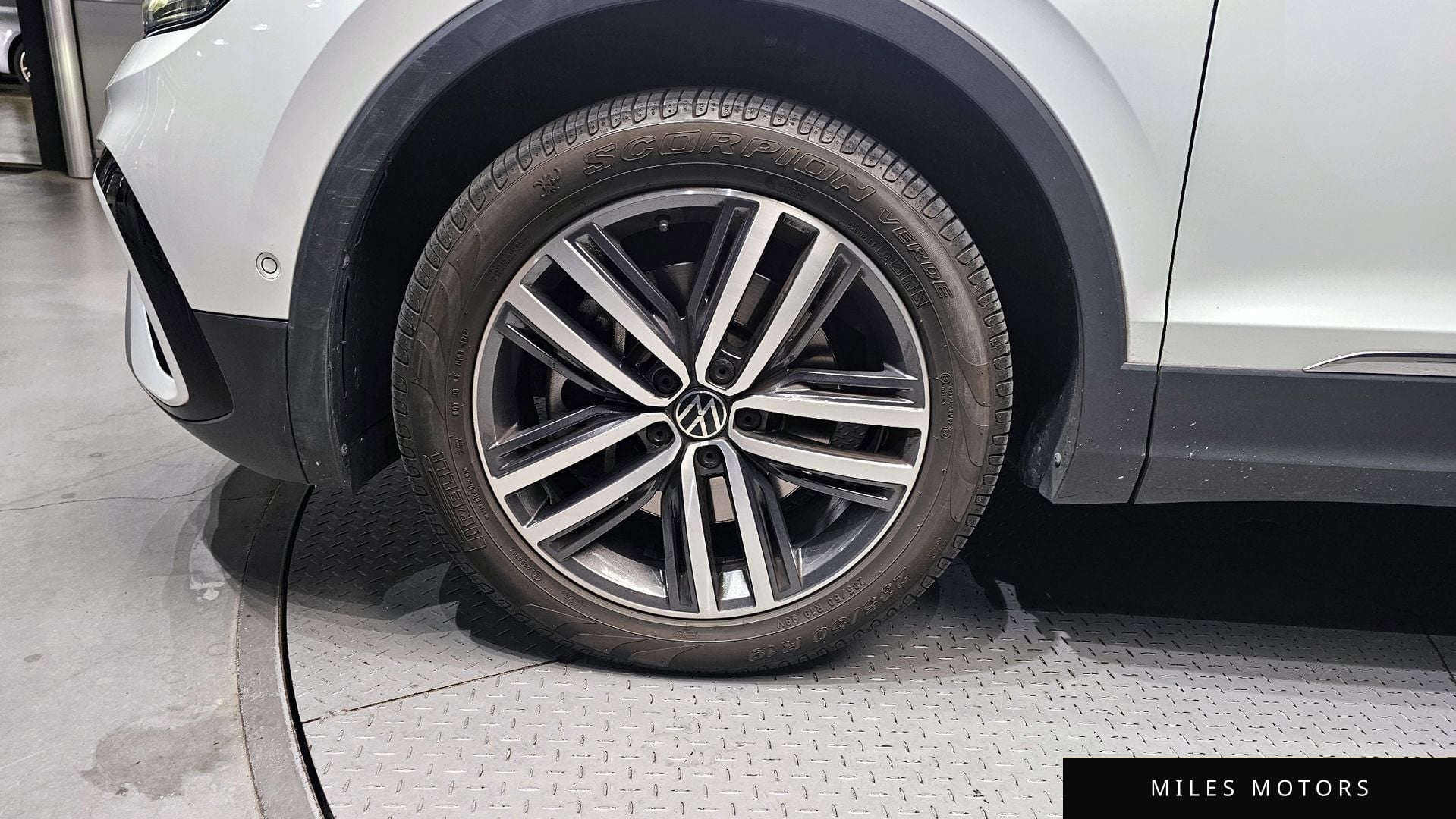 Volkswagen Tiguan 2024 — миниатюра 5