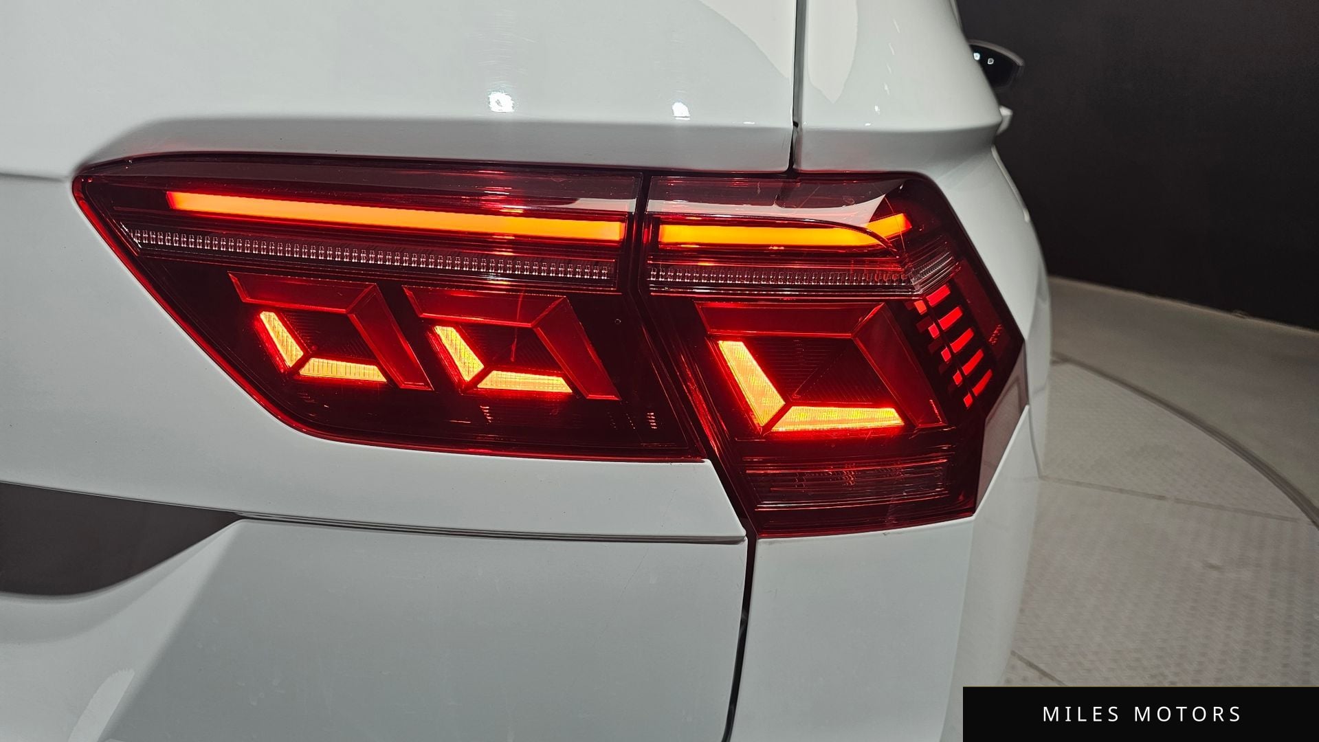 Volkswagen Tiguan 2024 — миниатюра 9