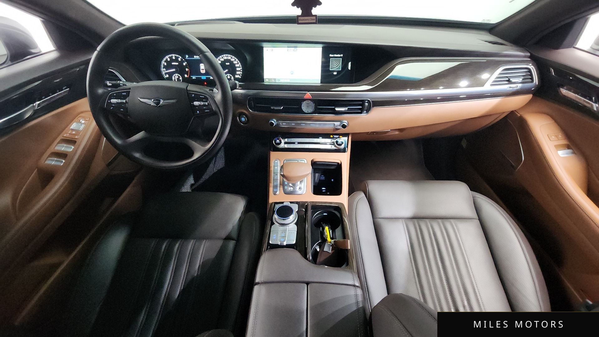 Genesis G90 2021 — миниатюра 10