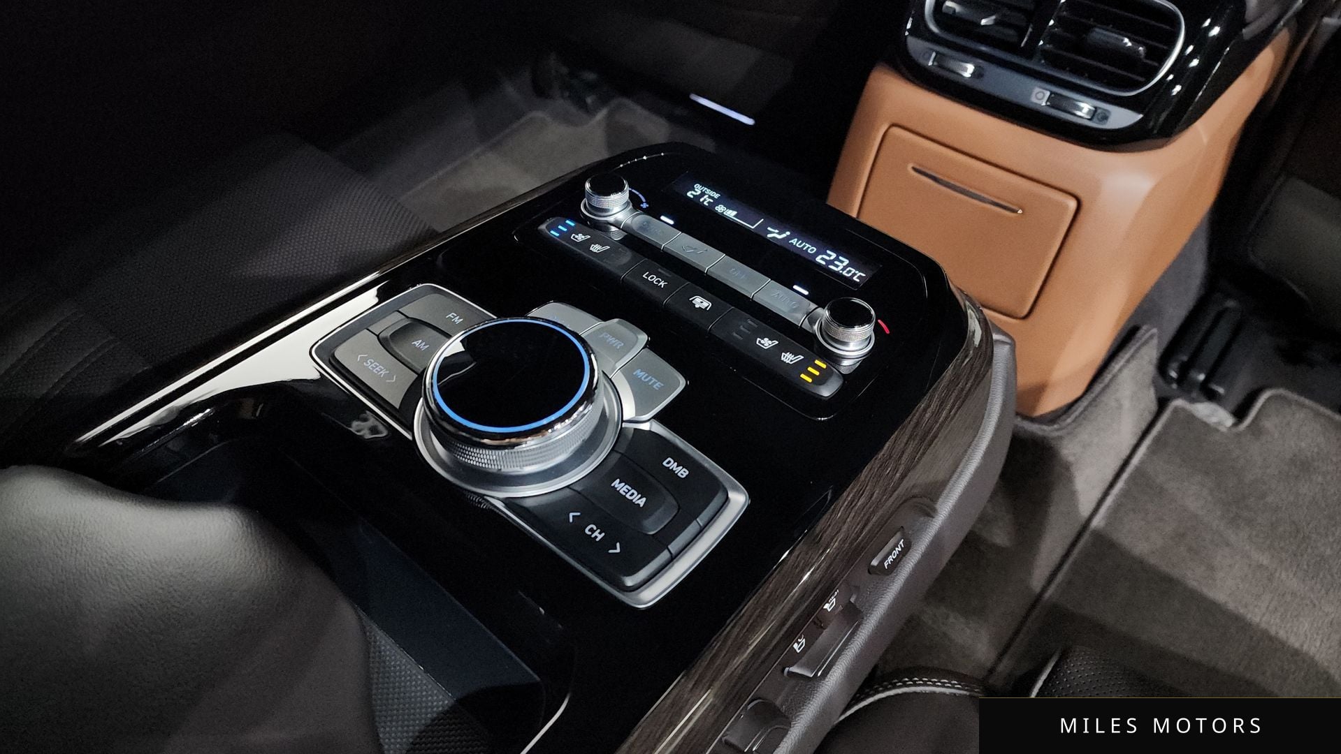 Genesis G90 2021 — миниатюра 25