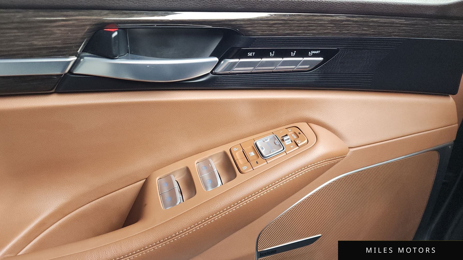 Genesis G90 2021 — миниатюра 37