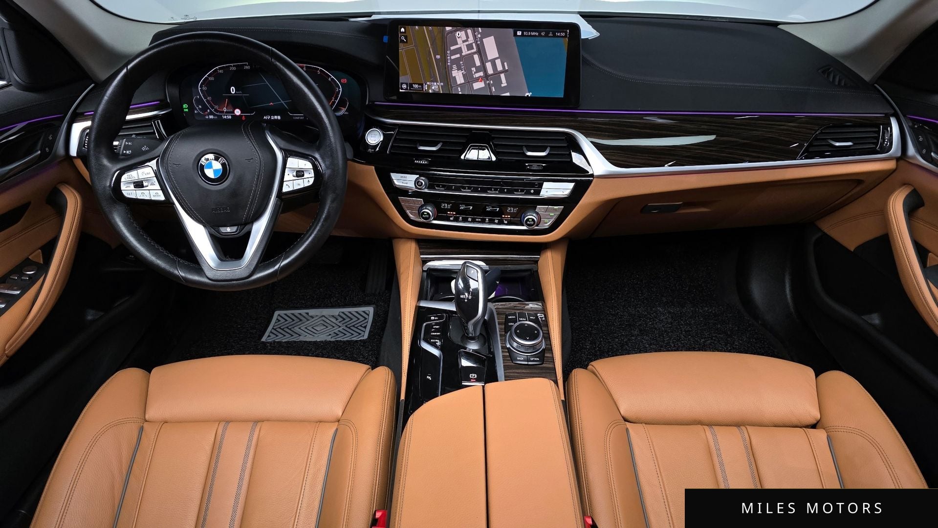 BMW 5 Series (G30) 2022 — миниатюра 10