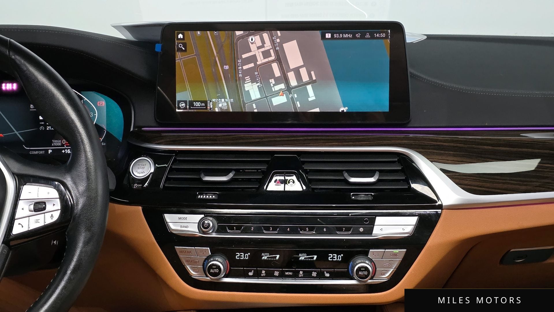BMW 5 Series (G30) 2022 — миниатюра 19