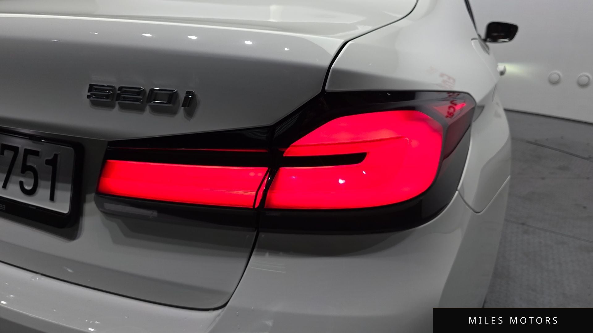 BMW 5 Series (G30) 2022 — миниатюра 9