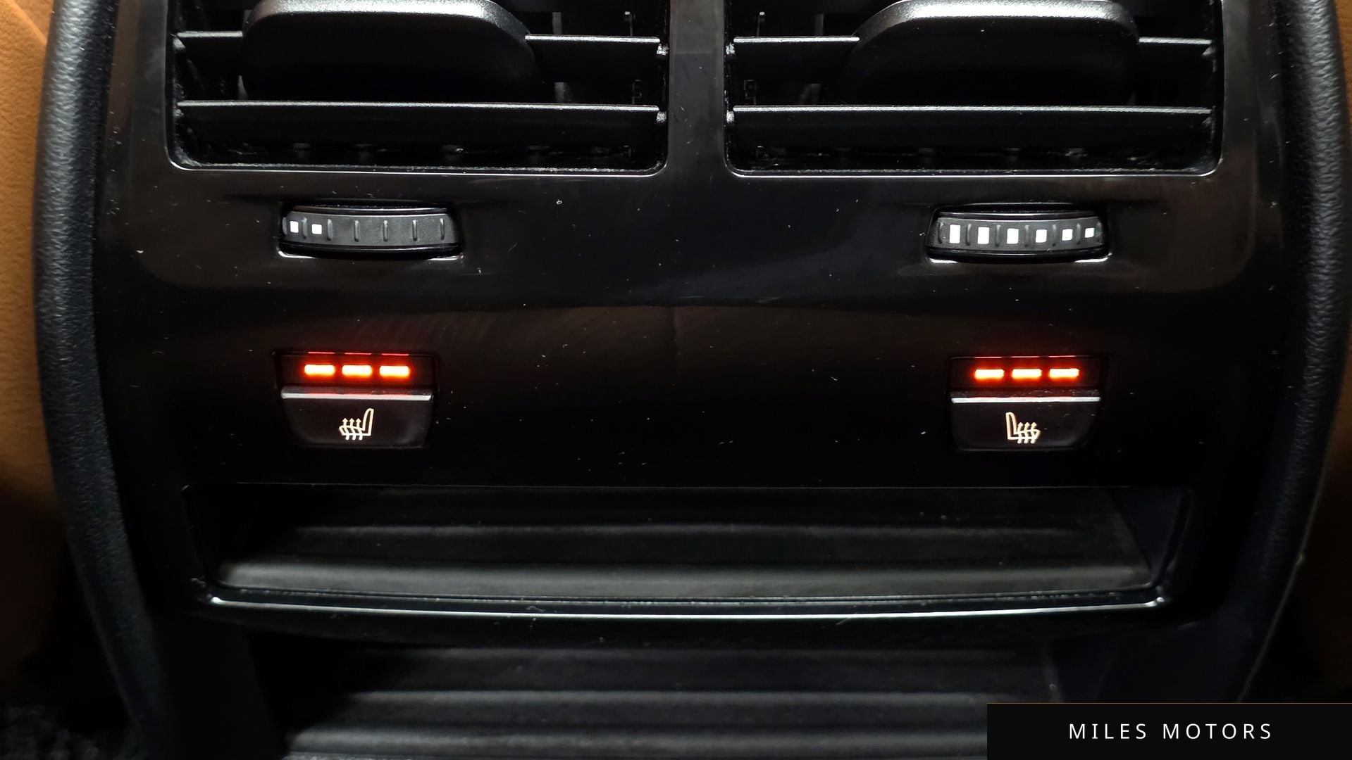 BMW 5 Series (G30) 2022 — миниатюра 32