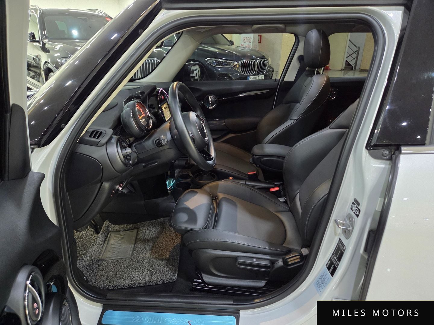 MINI Cooper S 2020 — миниатюра 6