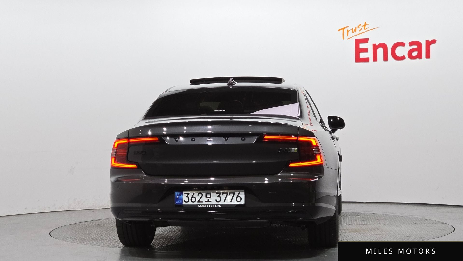 Volvo S90 2025 — миниатюра 4