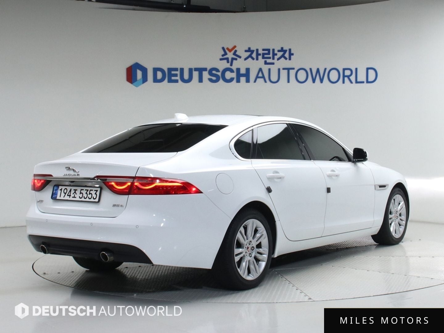 Jaguar XF (X260) 2018 — миниатюра 2