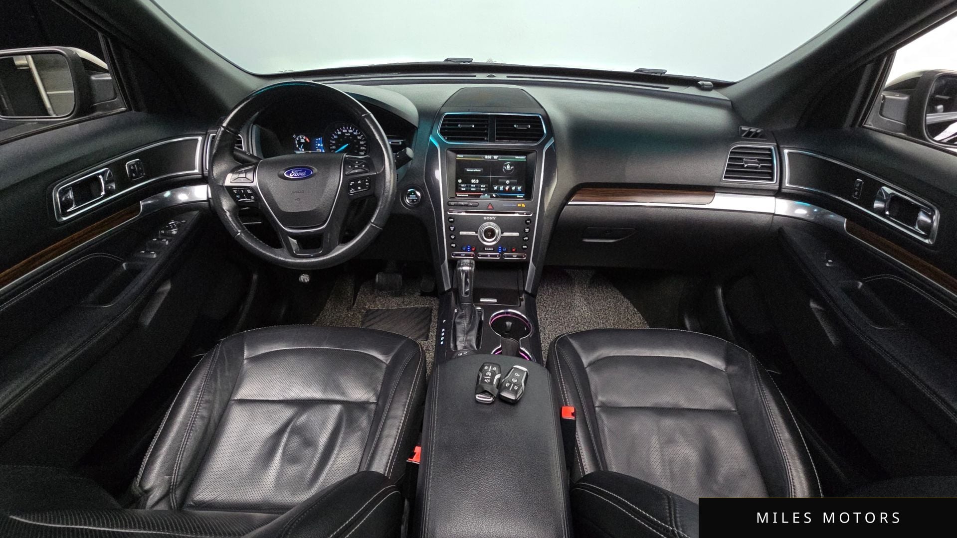 Ford Explorer 2016 — миниатюра 10