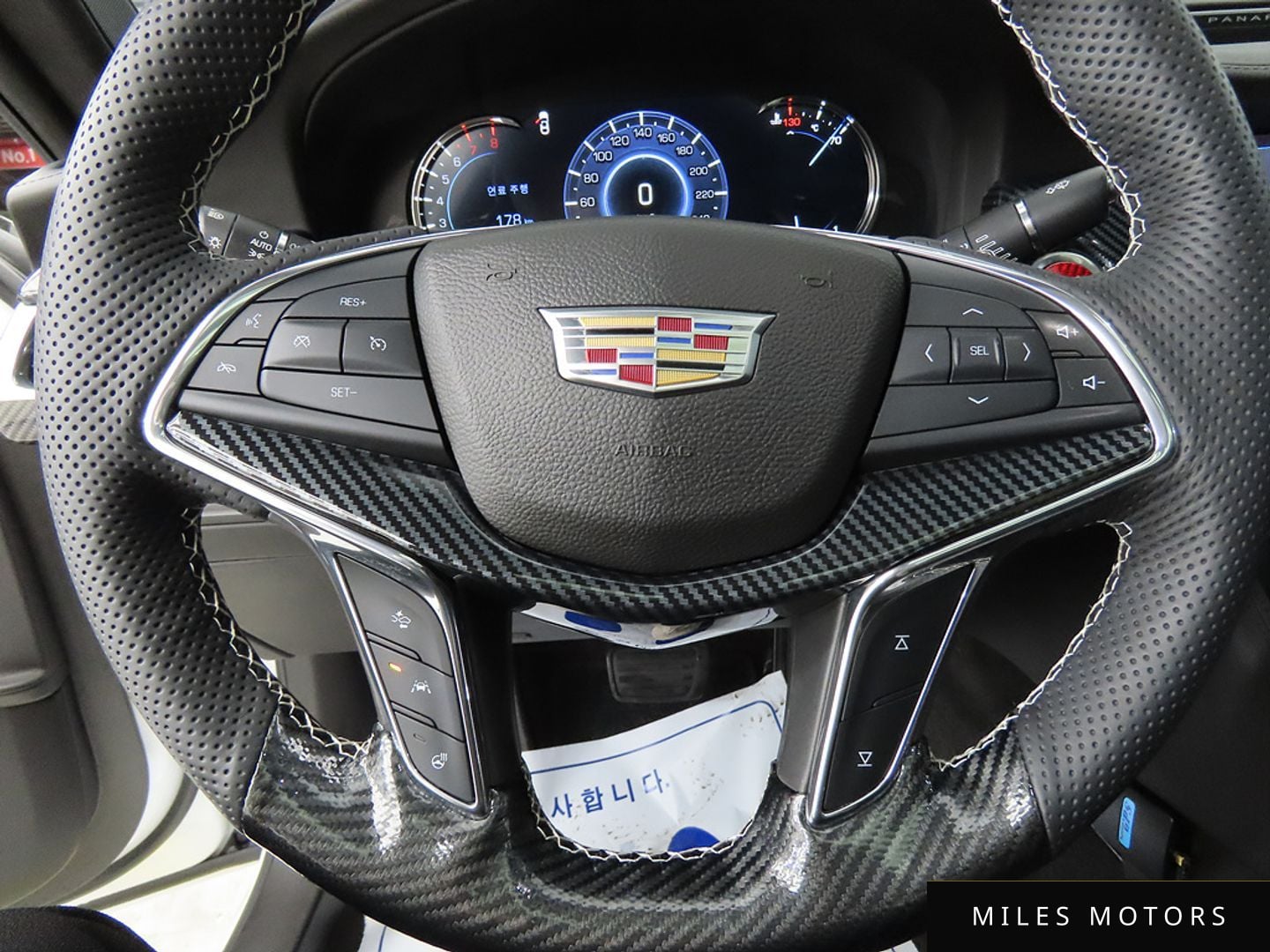 Cadillac CT6 2017 — миниатюра 11