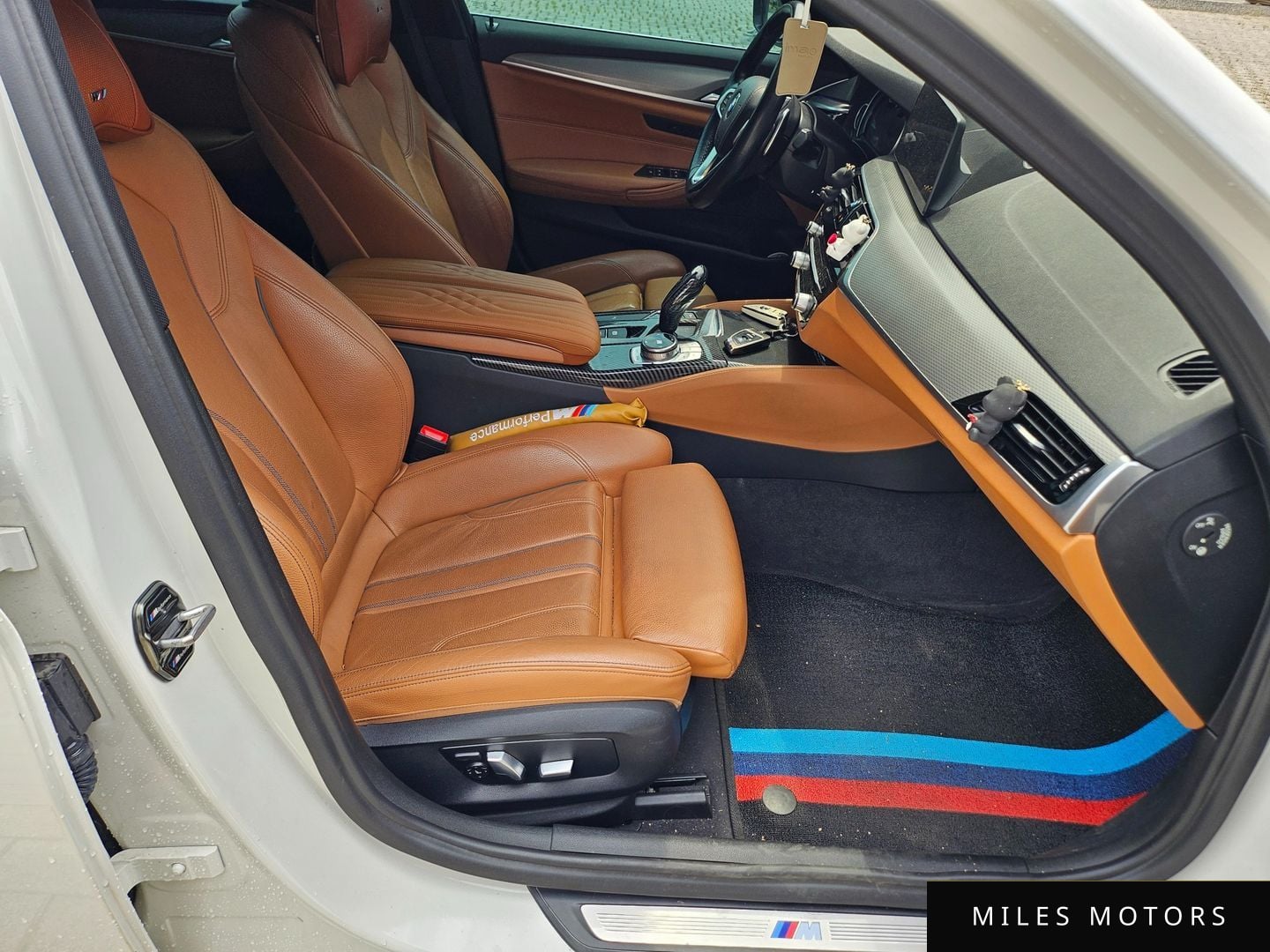 BMW 5 Series (G30) 2018 — миниатюра 9