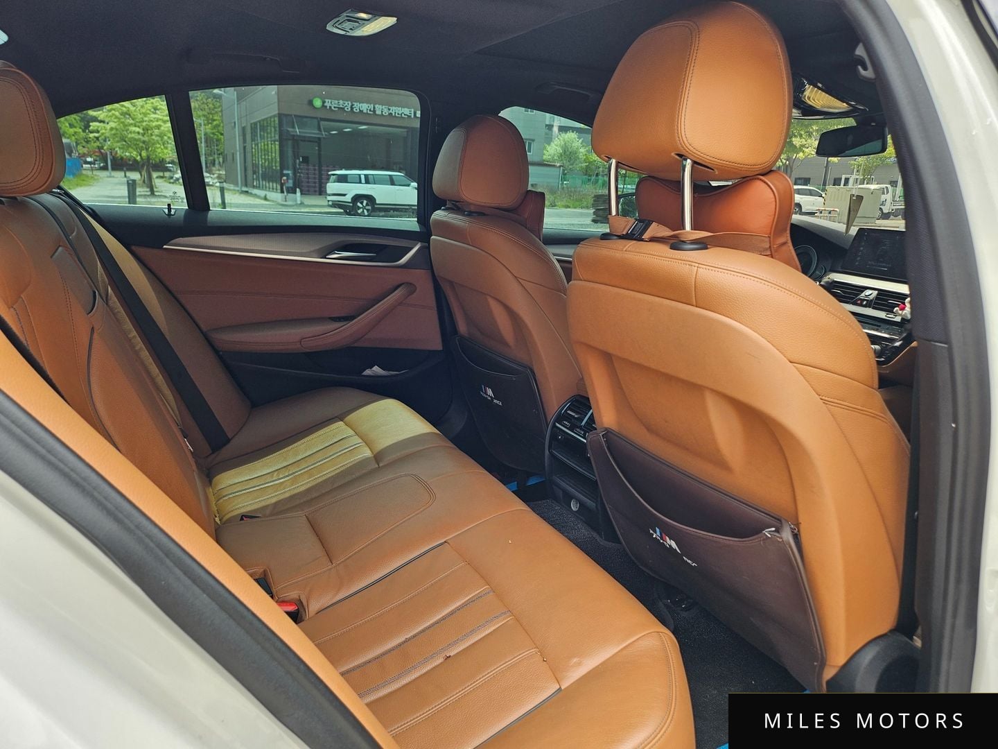 BMW 5 Series (G30) 2018 — миниатюра 10