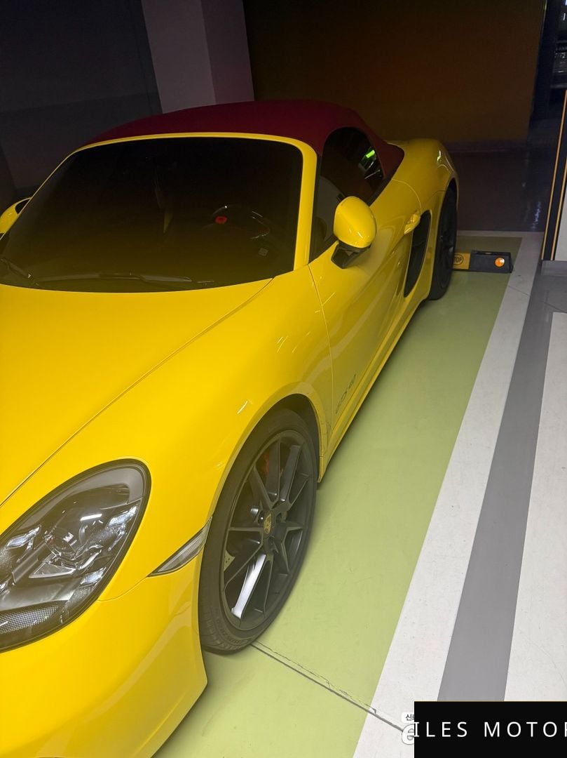 Porsche 718 2023 — миниатюра 10
