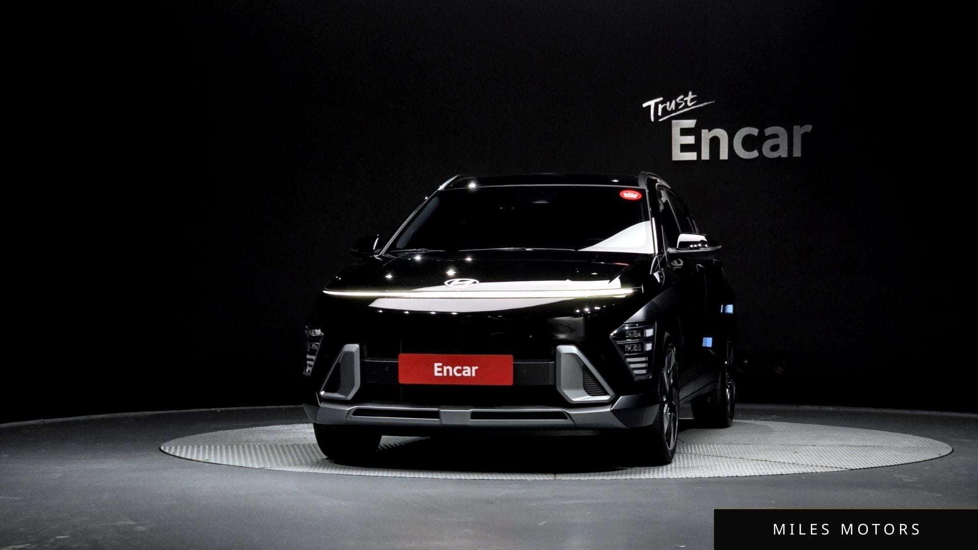 Hyundai Kona 2023 — миниатюра 3