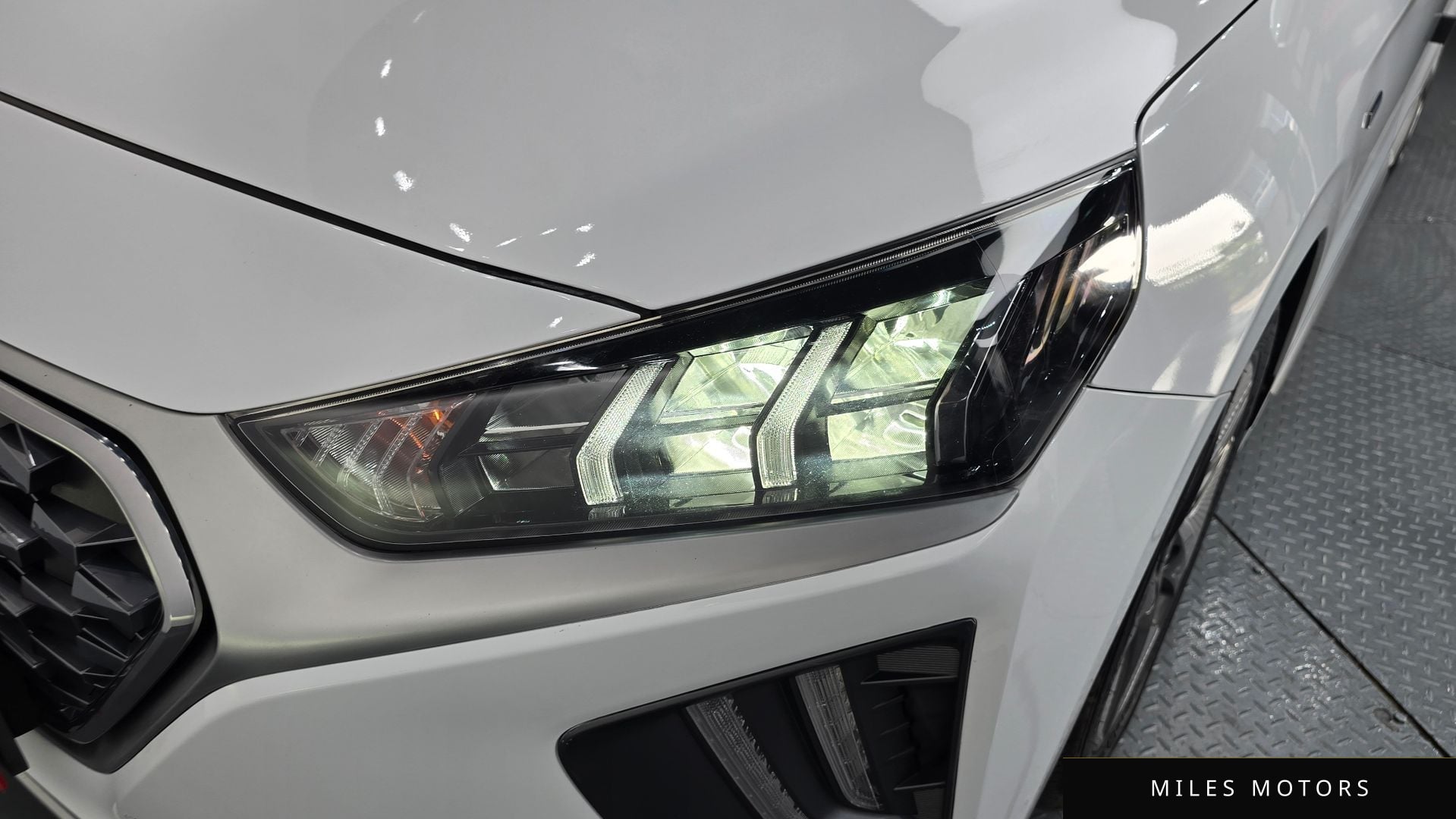 Hyundai Ioniq 2020 — миниатюра 8