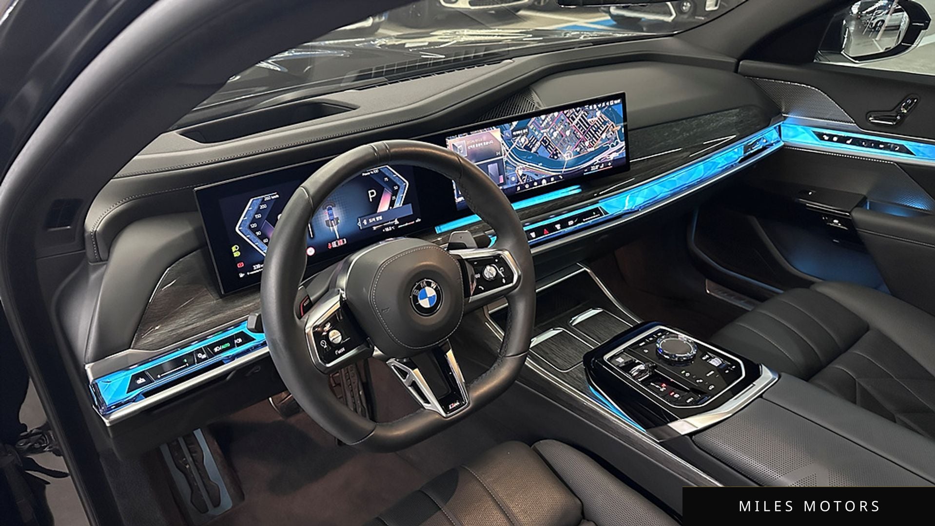 BMW 7 Series (G70) 2024 — миниатюра 12