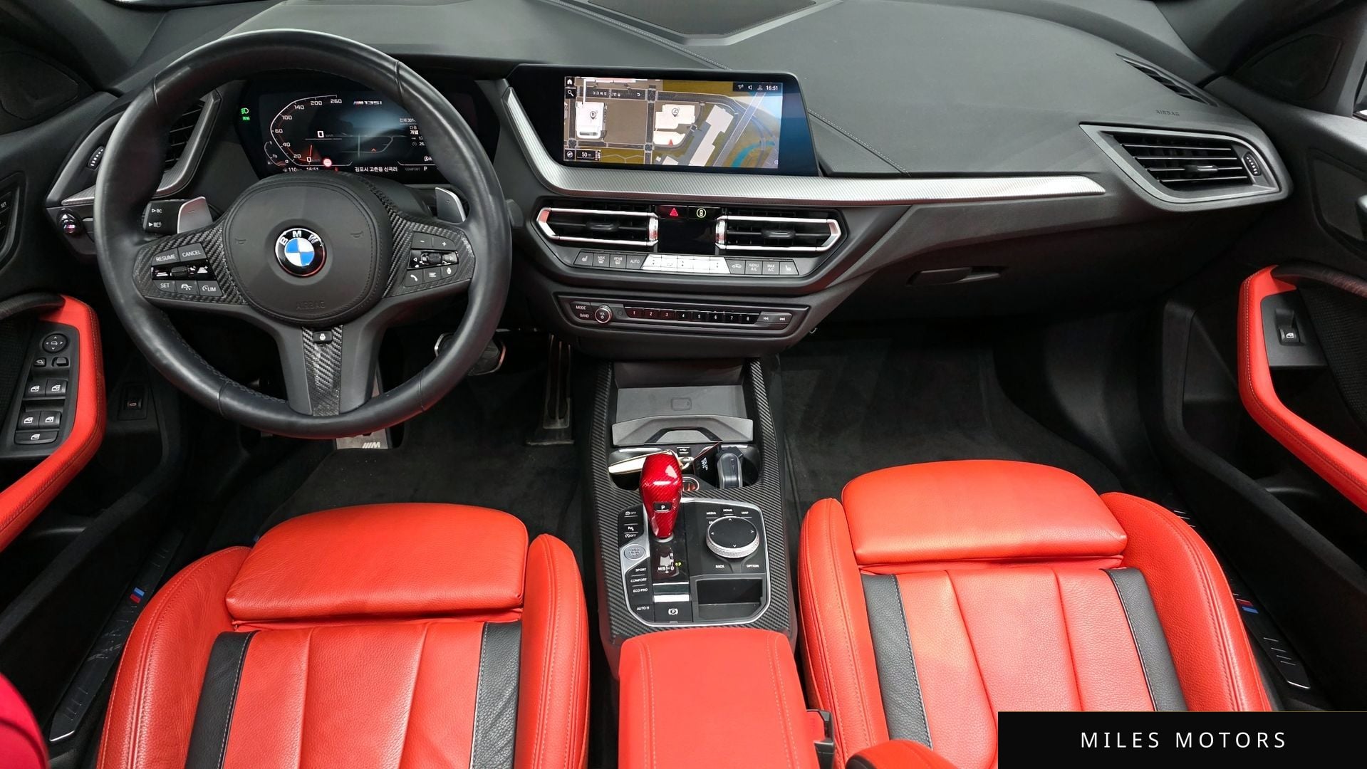 BMW 1시리즈 (F40) 2021 — миниатюра 10
