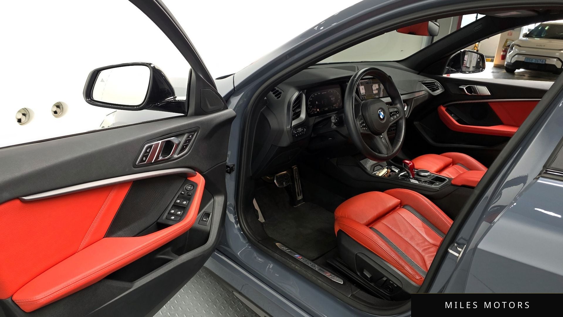 BMW 1시리즈 (F40) 2021 — миниатюра 13