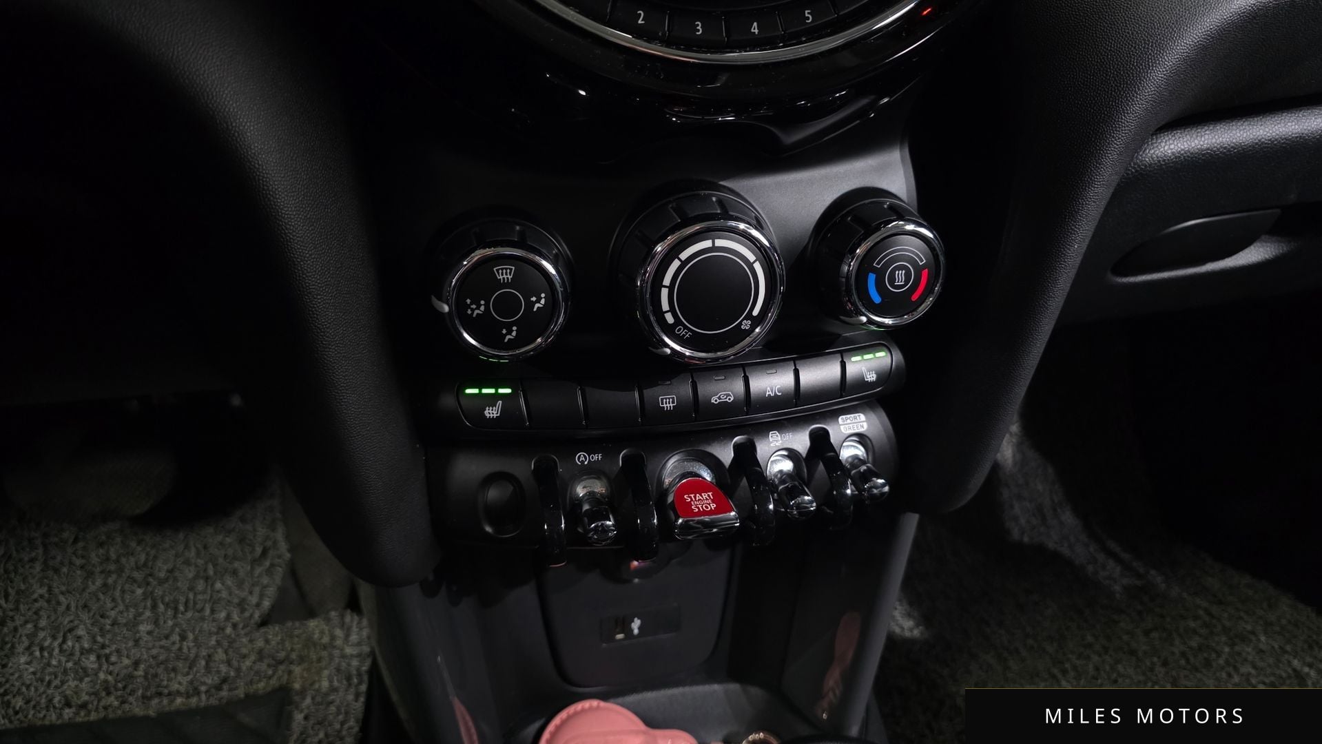 MINI 쿠퍼 2019 — миниатюра 22