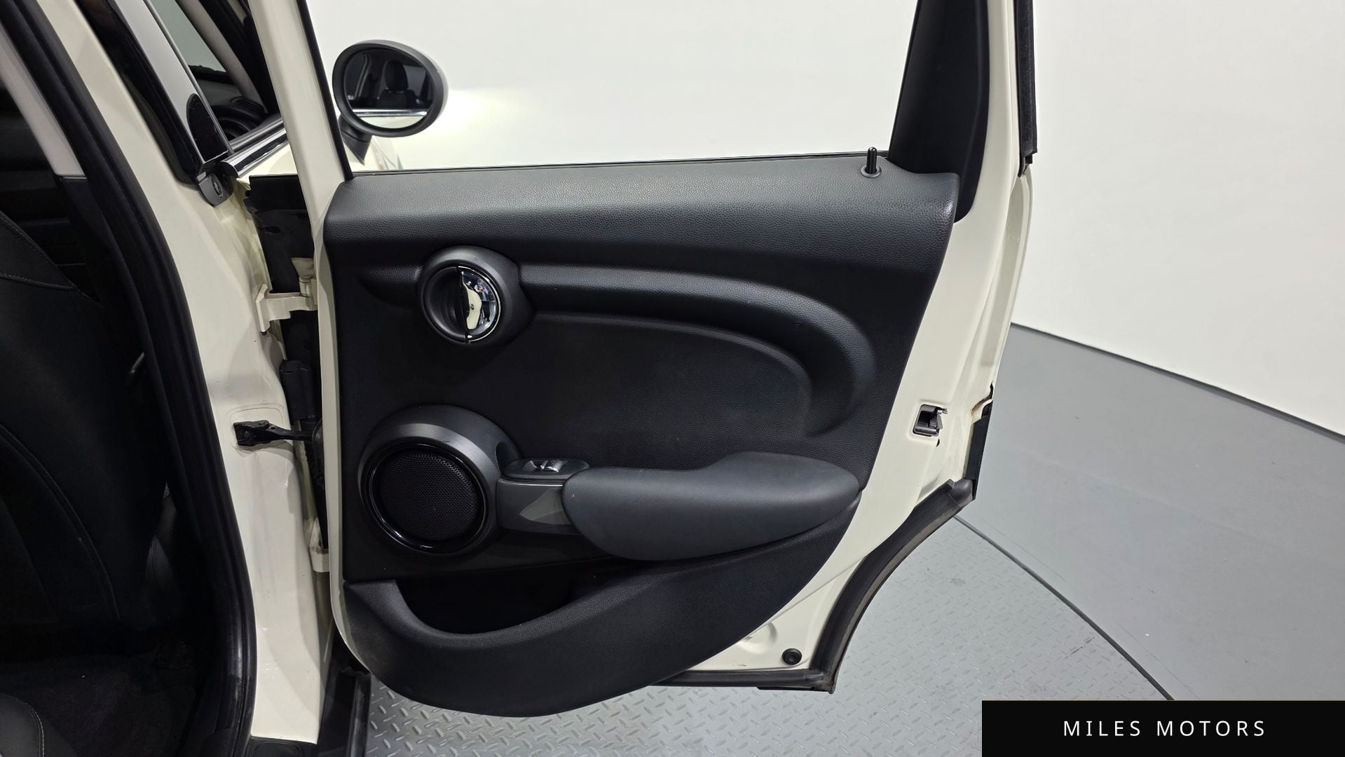 MINI 쿠퍼 2019 — миниатюра 15