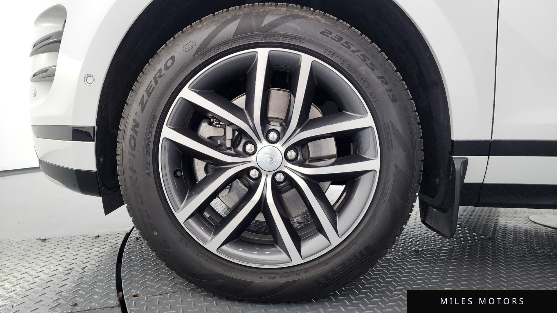 Land Rover Range Rover Evoque 2026 — миниатюра 5