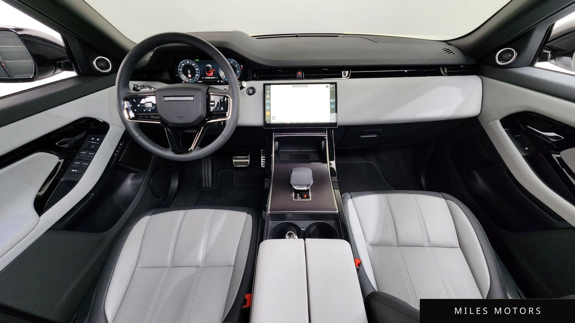 Land Rover Range Rover Evoque 2026 — миниатюра 7