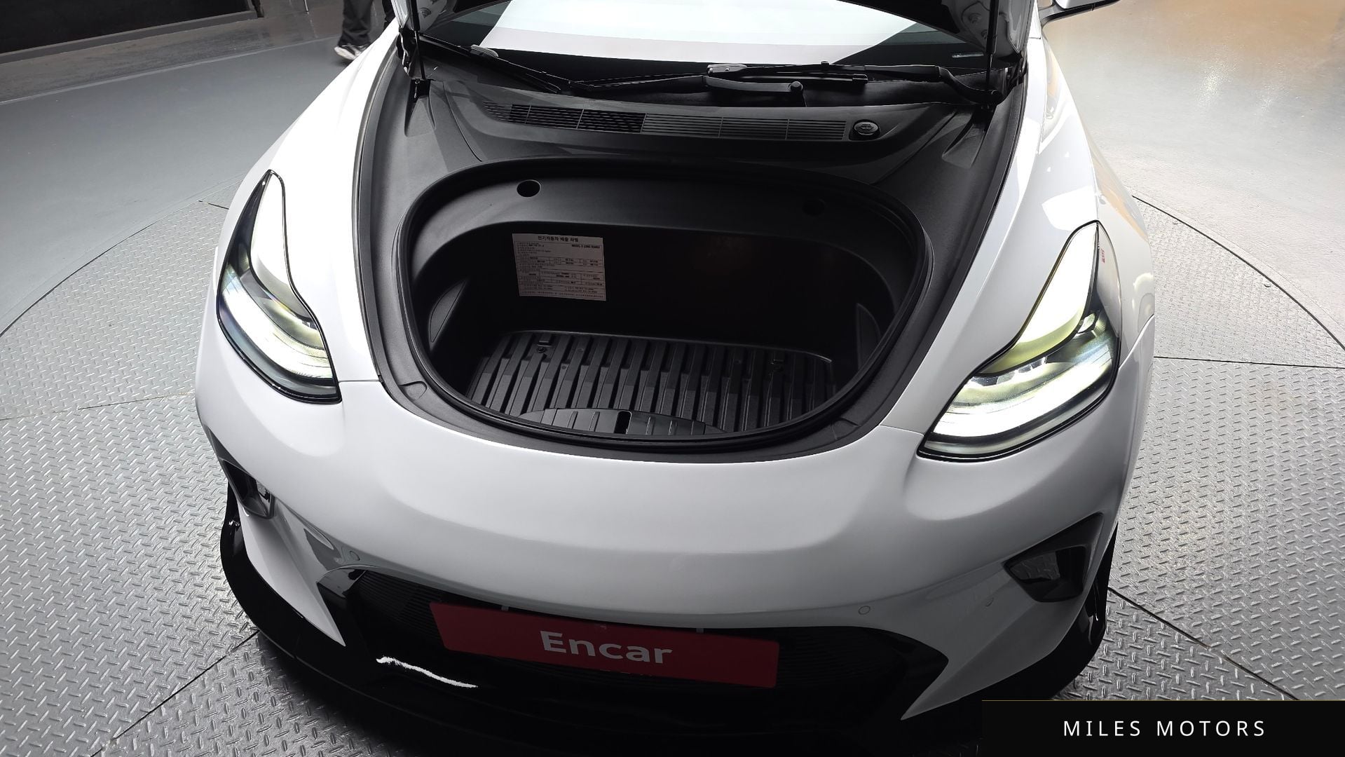 Tesla Model 3 2022 — миниатюра 6