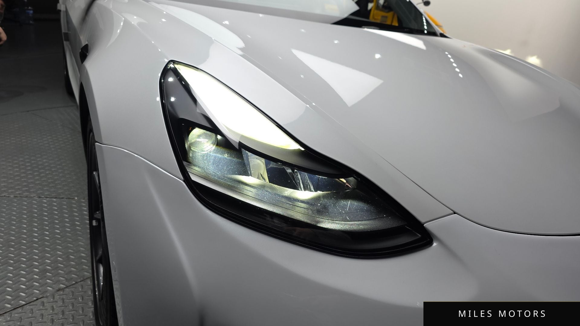 Tesla Model 3 2022 — миниатюра 8