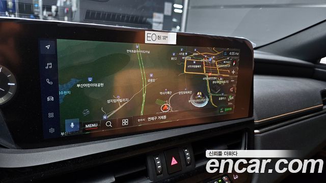 Лексус ES300h 2024 — миниатюра 20