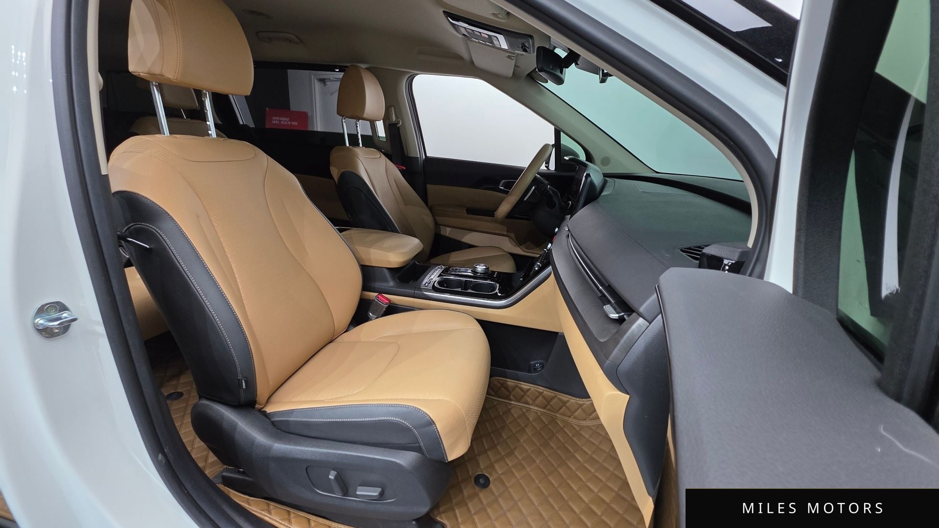 Kia Carnival 2022 — миниатюра 10