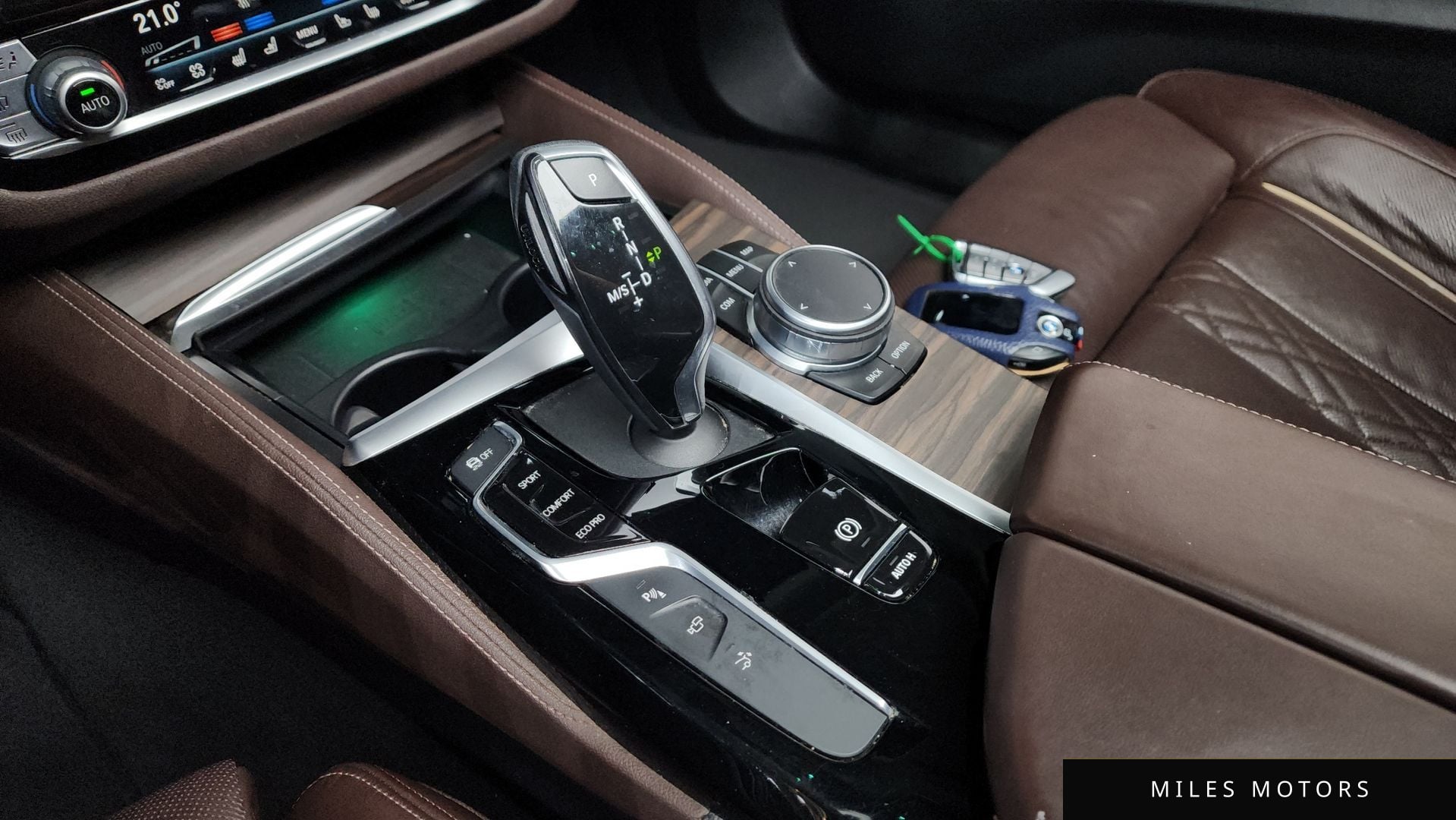 BMW 6 Series GT (G32) 2020 — миниатюра 9