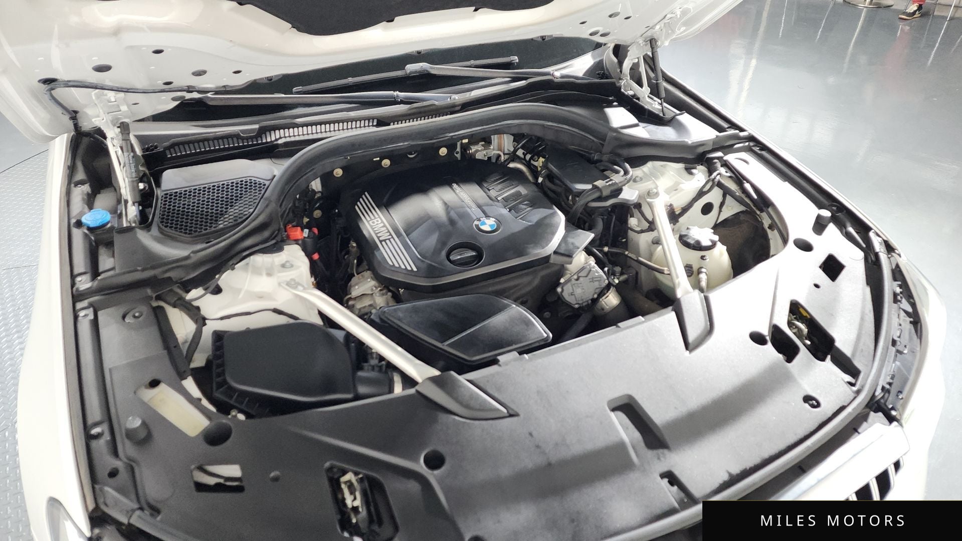 BMW 6 Series GT (G32) 2022 — миниатюра 6
