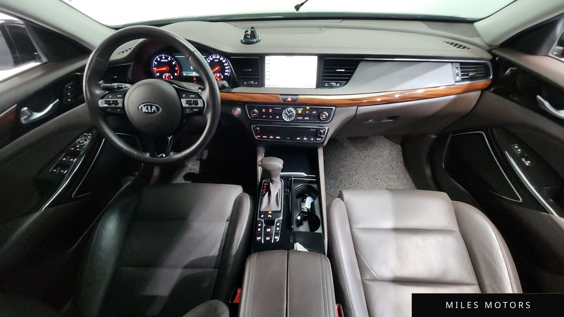 Kia K7 2017 — миниатюра 10