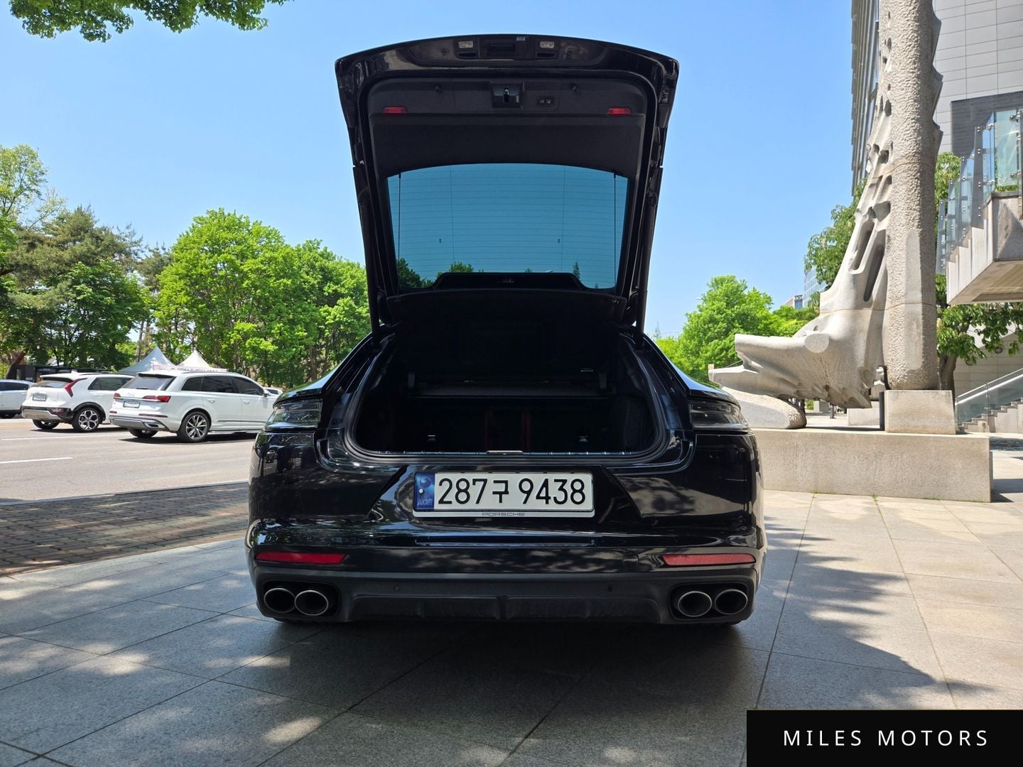 Porsche Panamera 2023 — миниатюра 20