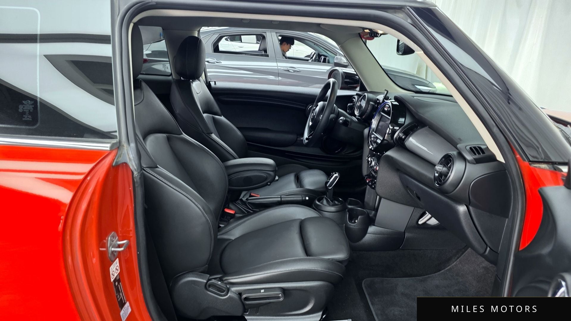 MINI 쿠퍼 2021 — миниатюра 11