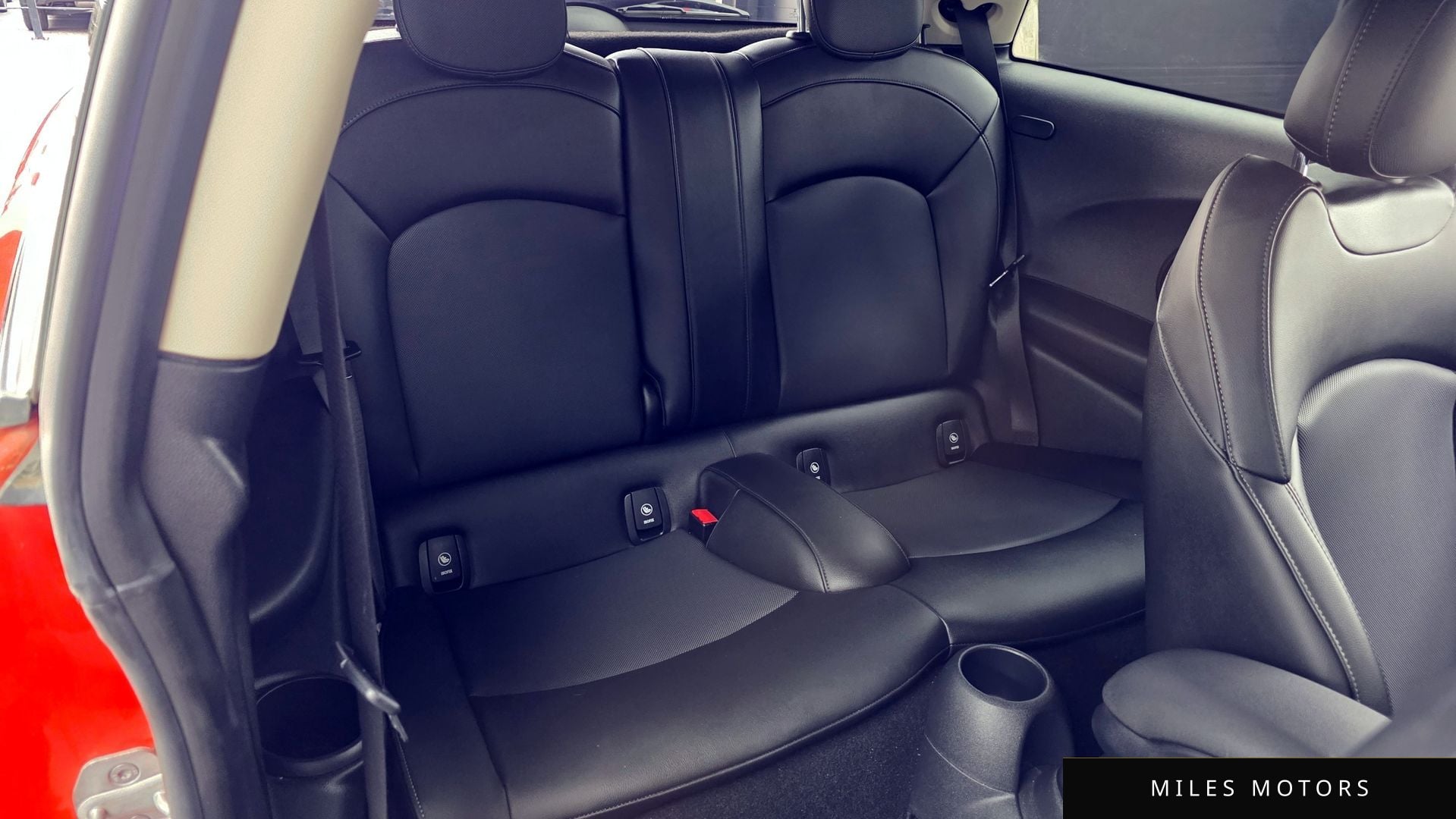 MINI 쿠퍼 2021 — миниатюра 12