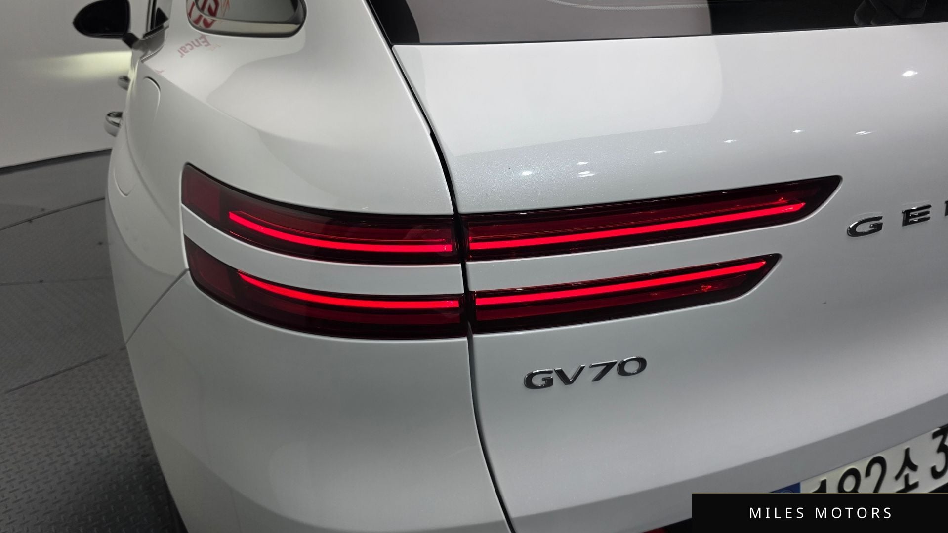 Genesis GV70 2021 — миниатюра 8