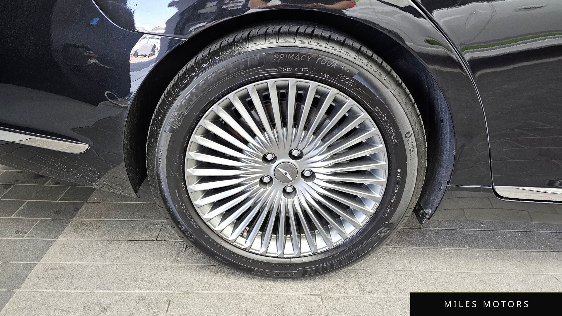 Genesis G90 2019 — миниатюра 5