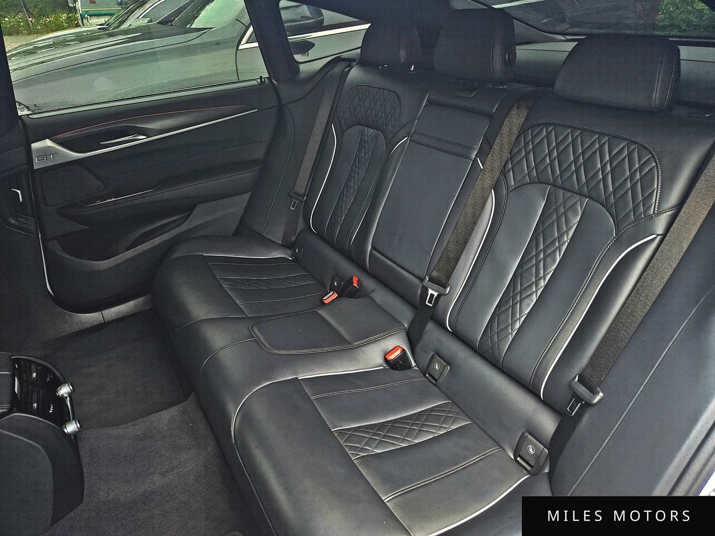 BMW 6 Series GT (G32) 2023 — миниатюра 11